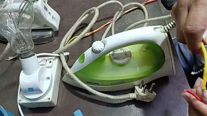 Steam Iron Repair | Philips Steam Iron

